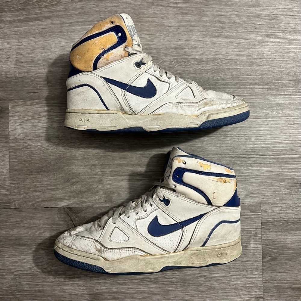 Vintage Nike Air Delta Force Hi Tops 1980s Size 10 - Picture 2 of 10